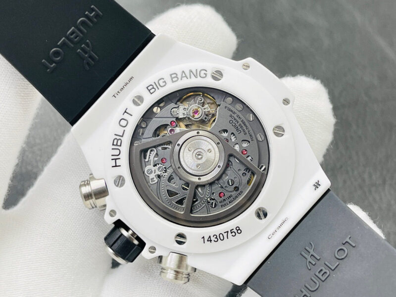 Hublot #010 10