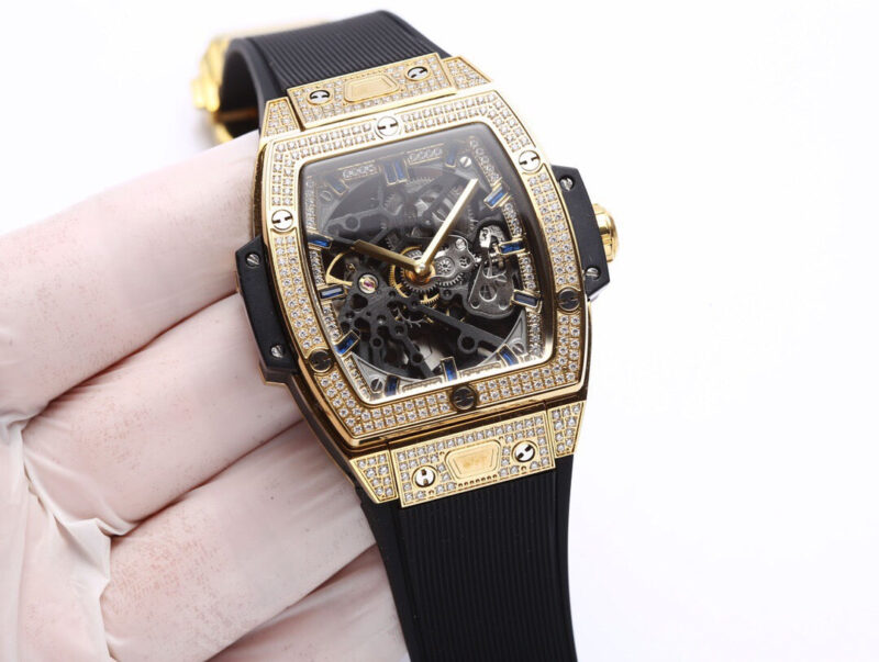 Hublot #028 12