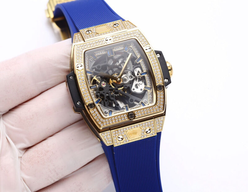 Hublot #028 13