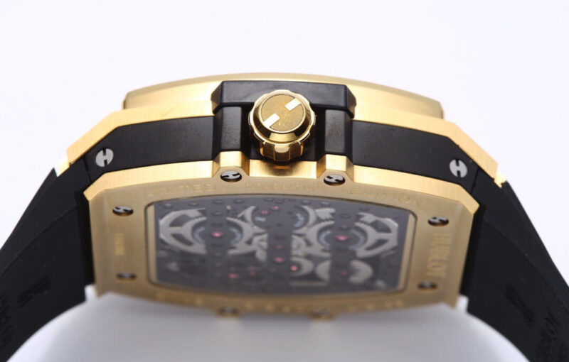 Hublot #027 6