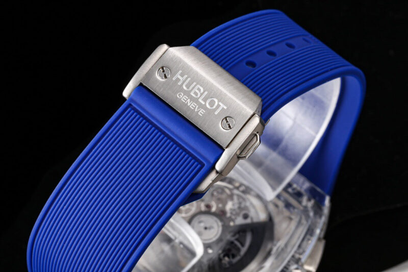 Hublot #024 12
