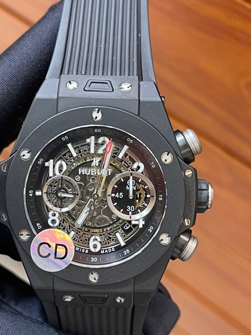 Hublot #023 4