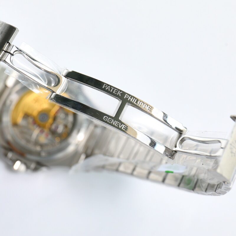 Patek Philippe NAUTILUS – 5711/1A 12