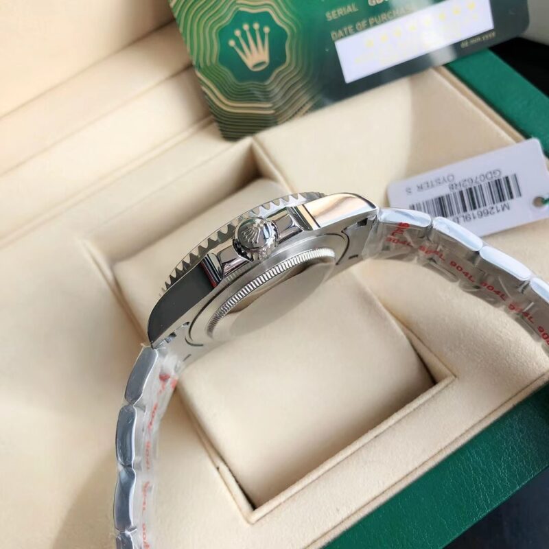Rolex Submariner m126619lb-0003 9