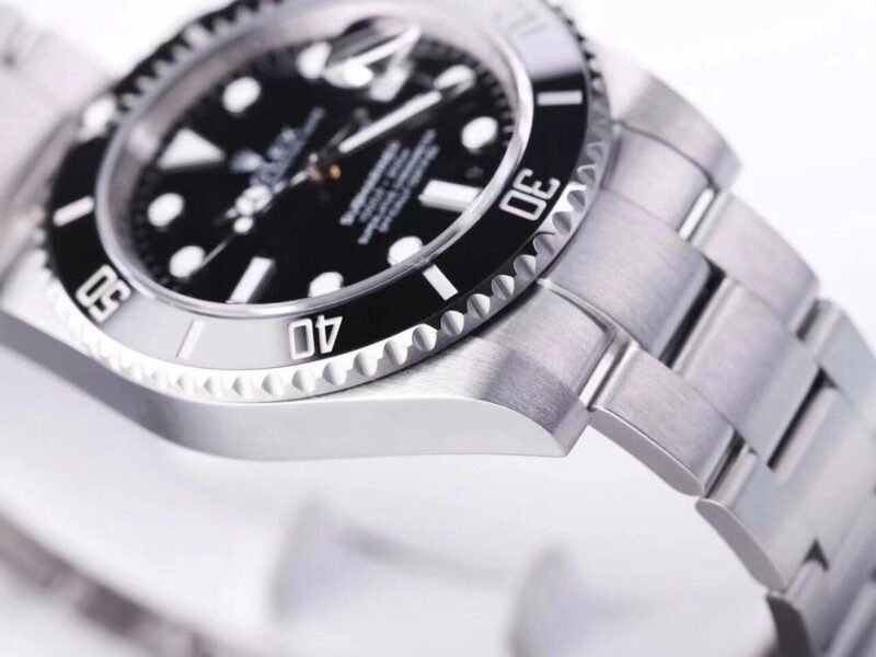 Rolex Submariner 116610LN-97200 4