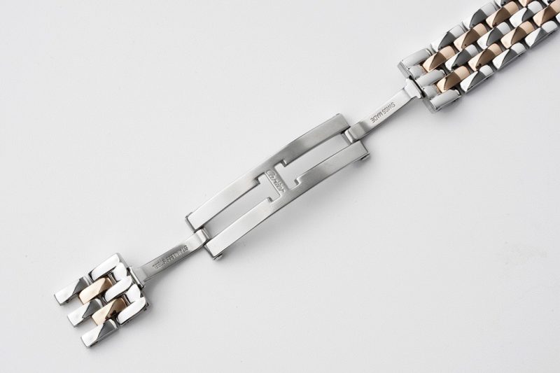 Cartier Panthère de Cartier Small 9