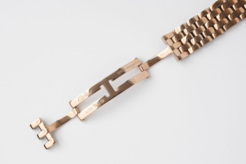 Cartier Panthère de Cartier Medium 9