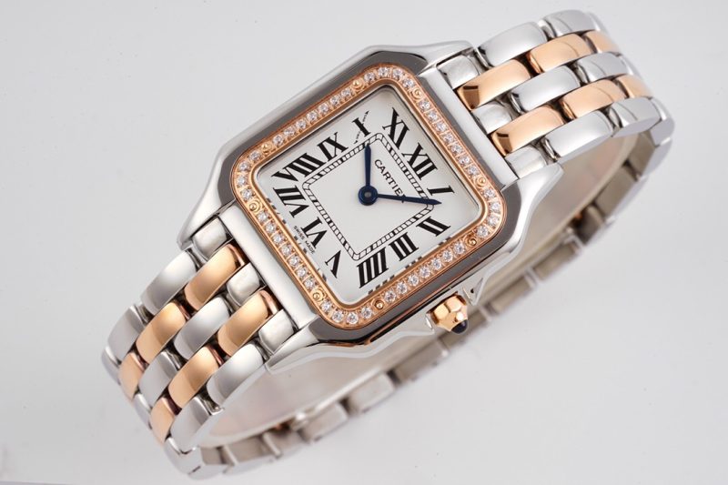 Cartier Panthère de Cartier Medium 5