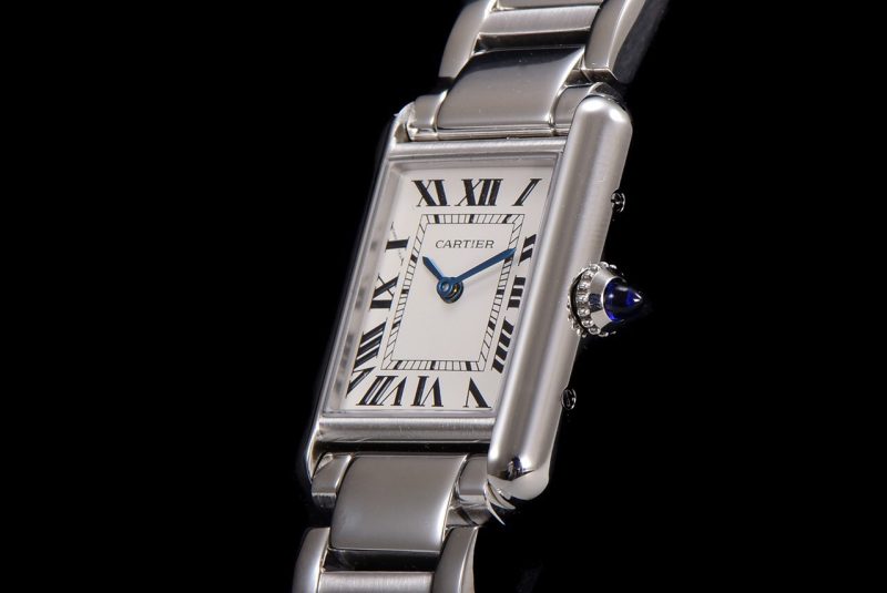 Cartier Tank Must Watch 8
