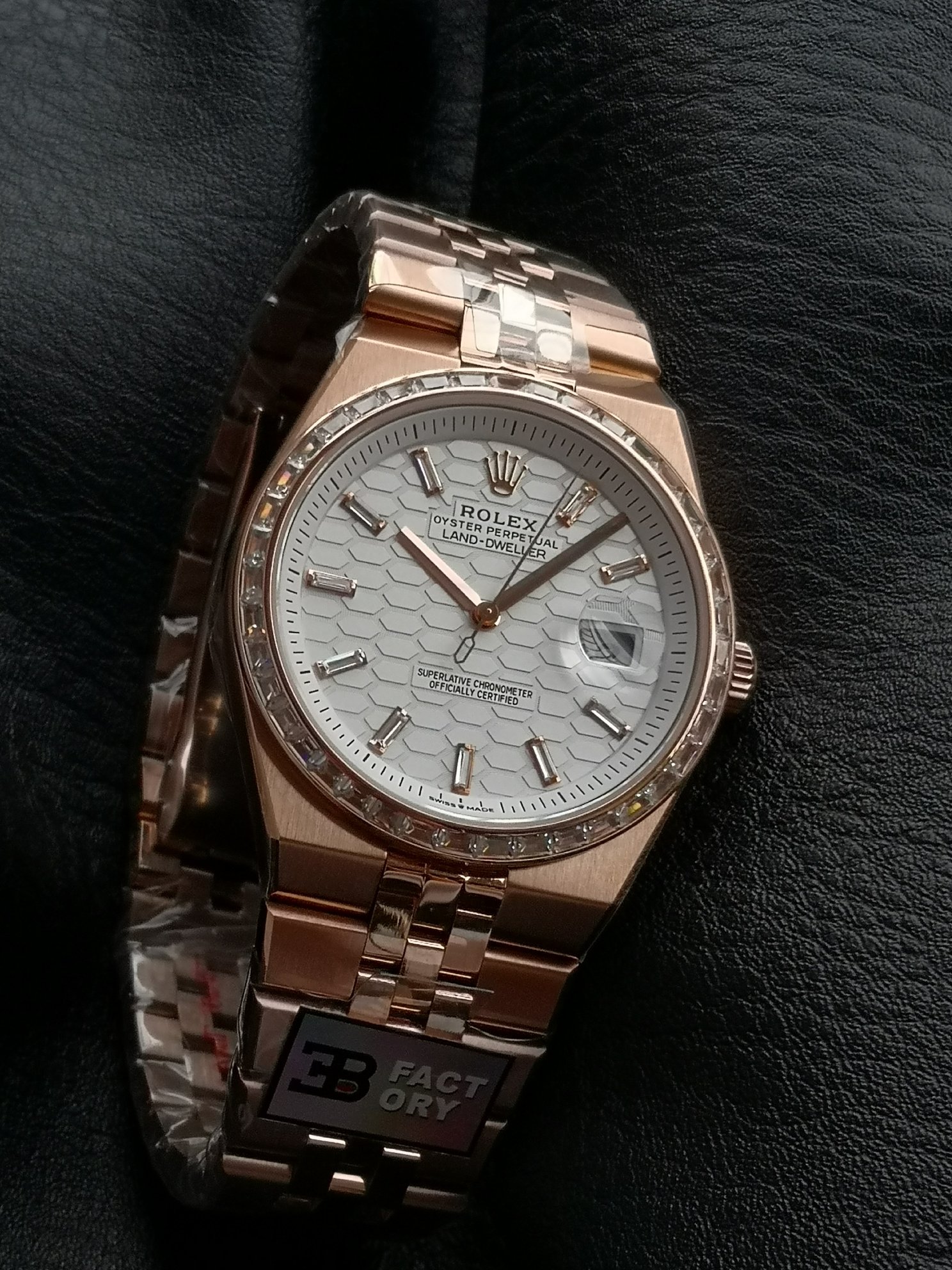 Rolex Land-Dweller 40 127385TBR 4 Rolex Land-Dweller 40 127385TBR 4