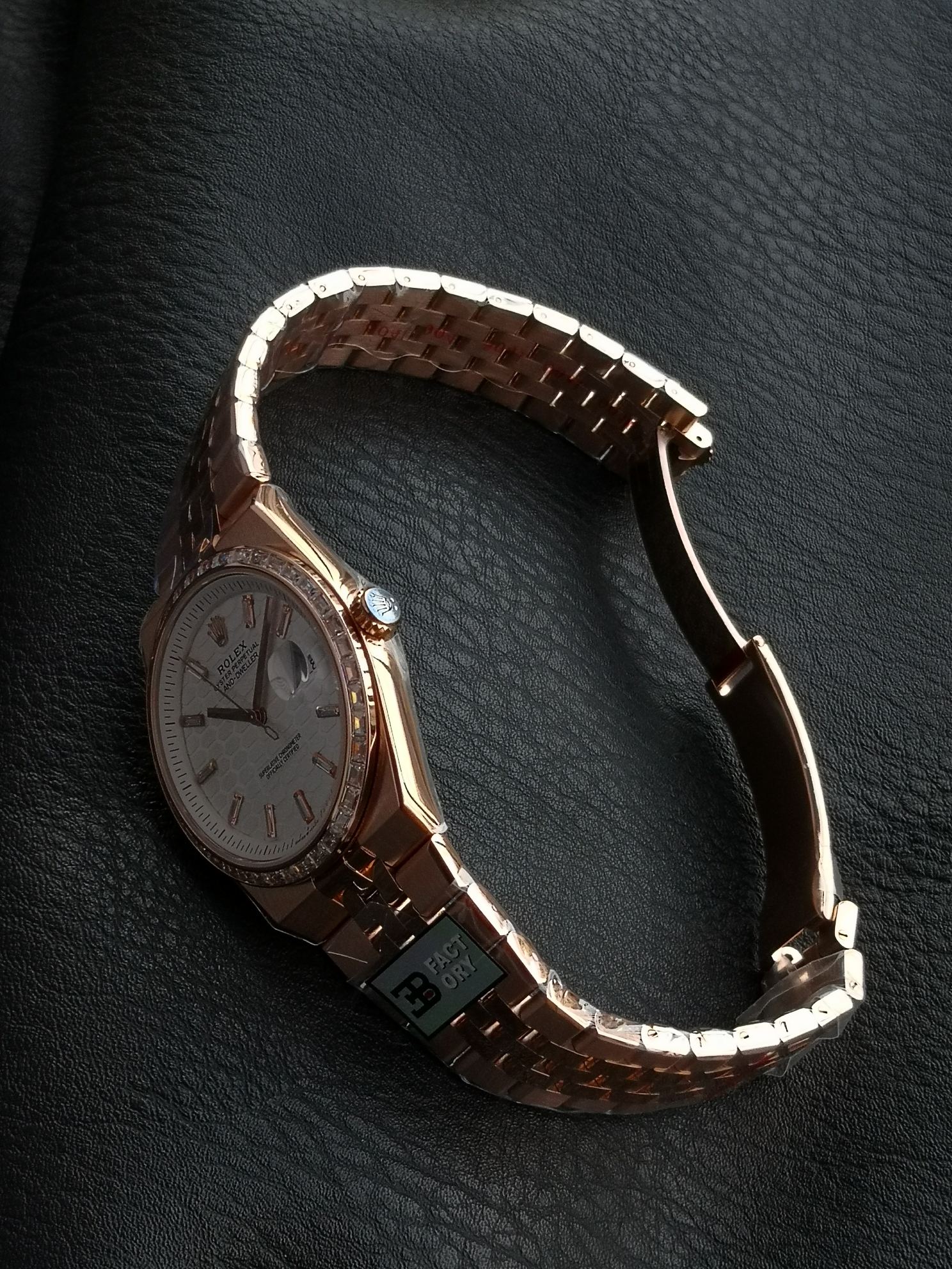 Rolex Land-Dweller 40 127385TBR 8 Rolex Land-Dweller 40 127385TBR 8