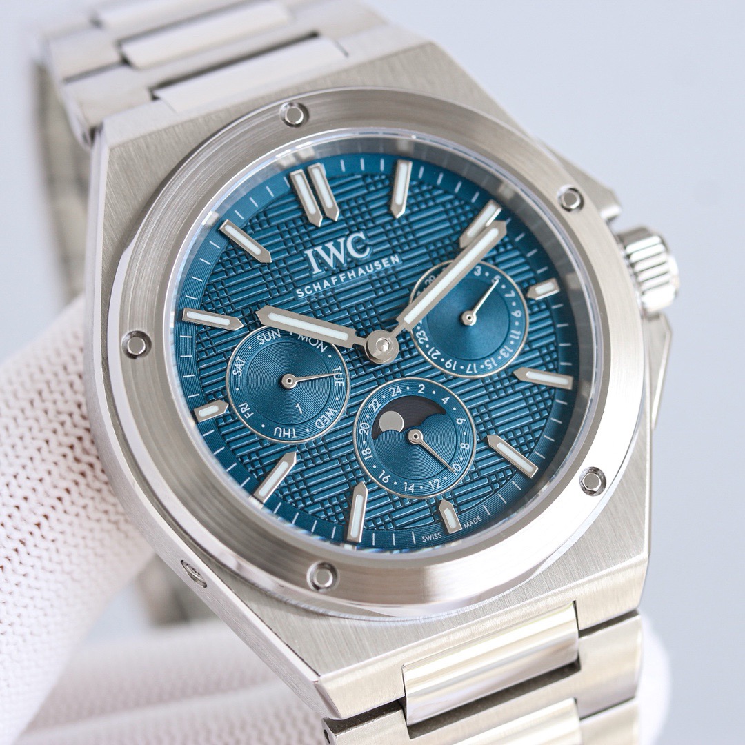 IWC Ingenieur Perpetual Calendar 41 IW344903 4 IWC Ingenieur Perpetual Calendar 41 IW344903 4
